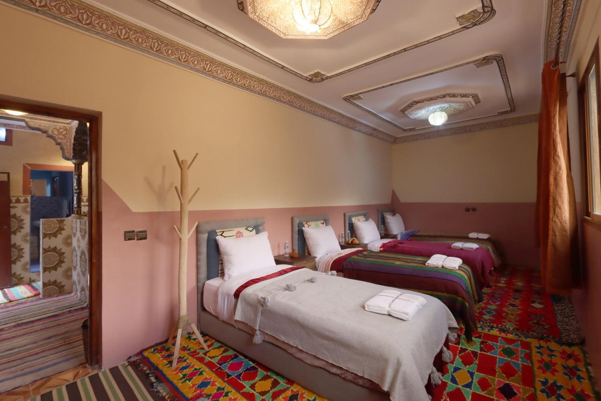 View Peaks Lodge Imlil  Bagian luar foto